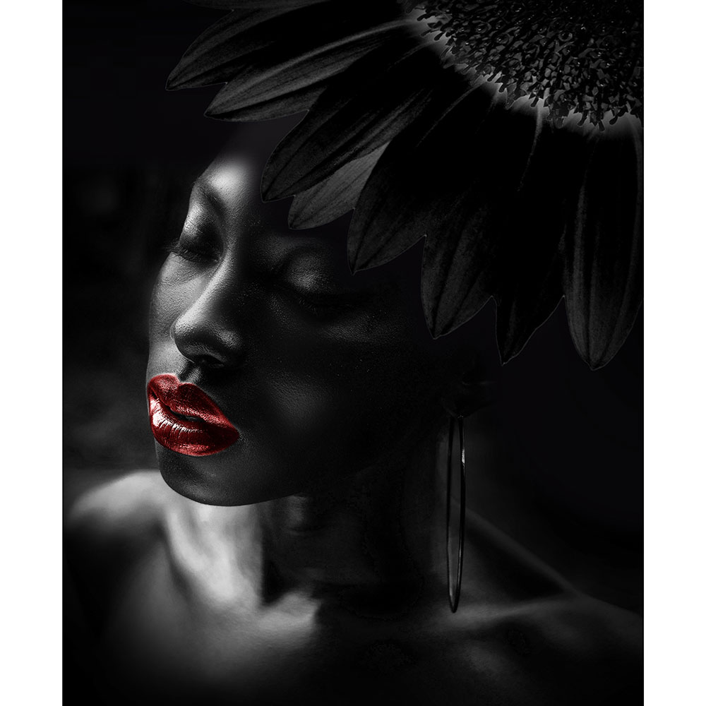 Gravura para Quadros Insigth Fotografia Noturna Mulher Negra Batom Vermelho - Afi16734