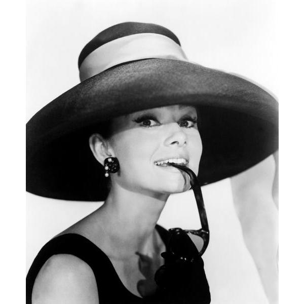 Impresso em Tela para Quadros Audrey Hepburn Retrato Preto e Branco - Afic5760