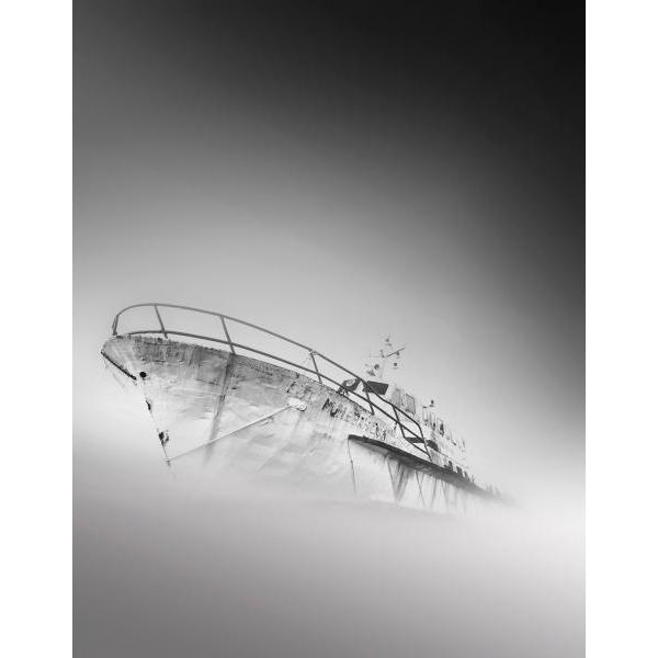Gravura para Quadros Navio Ao Mar Sobre Forte Neblina - Afi1134