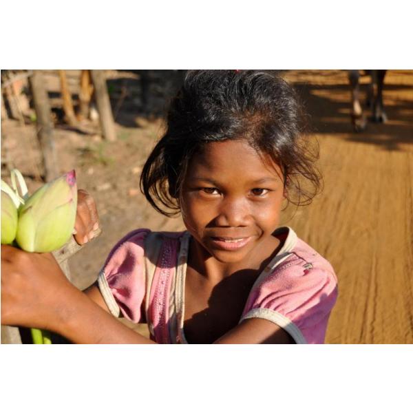 Impresso em Tela para Quadros Retrato Menina Pequena do Camboja - Afic2052